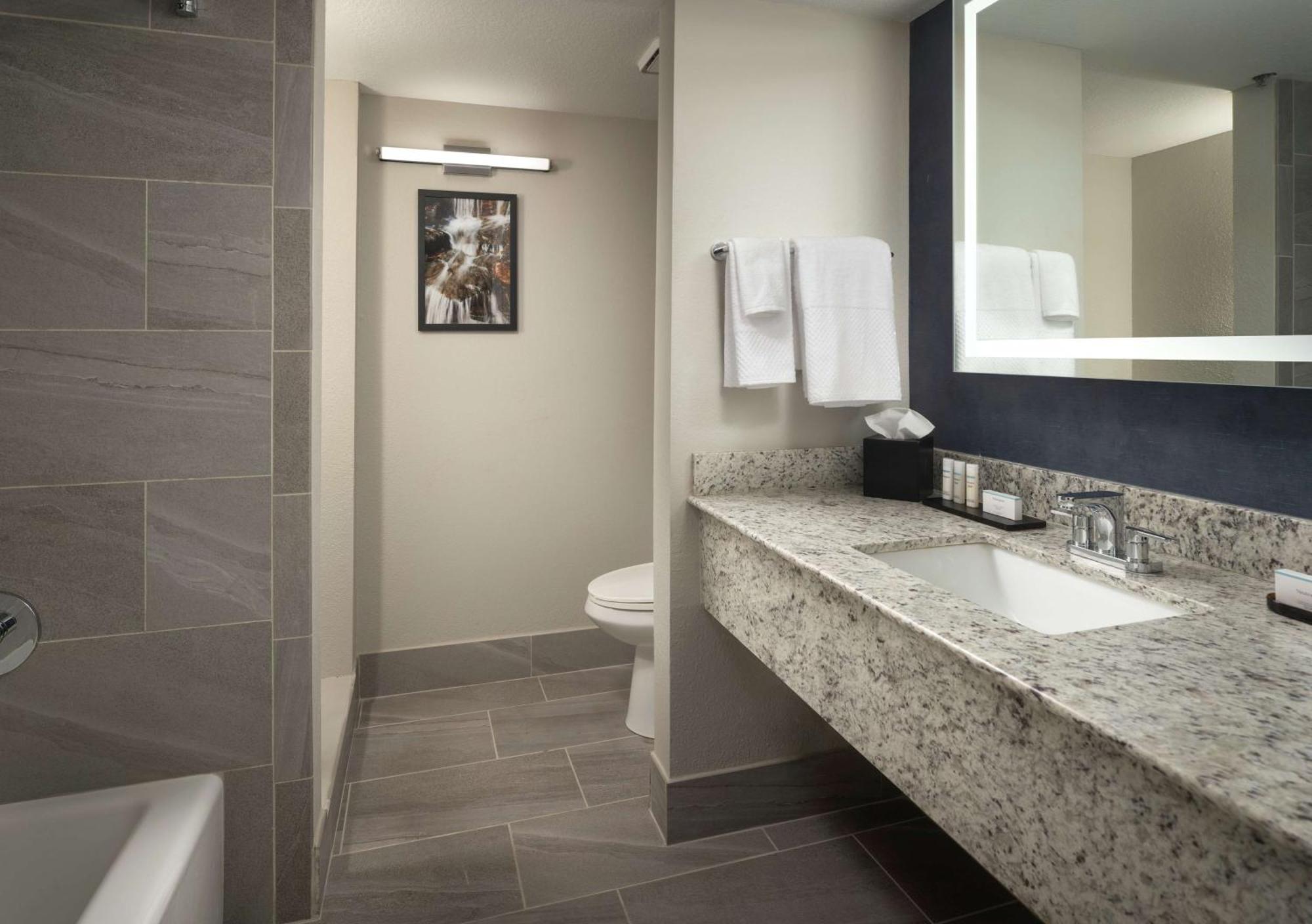 Embassy Suites By Hilton Tucson East Exteriör bild