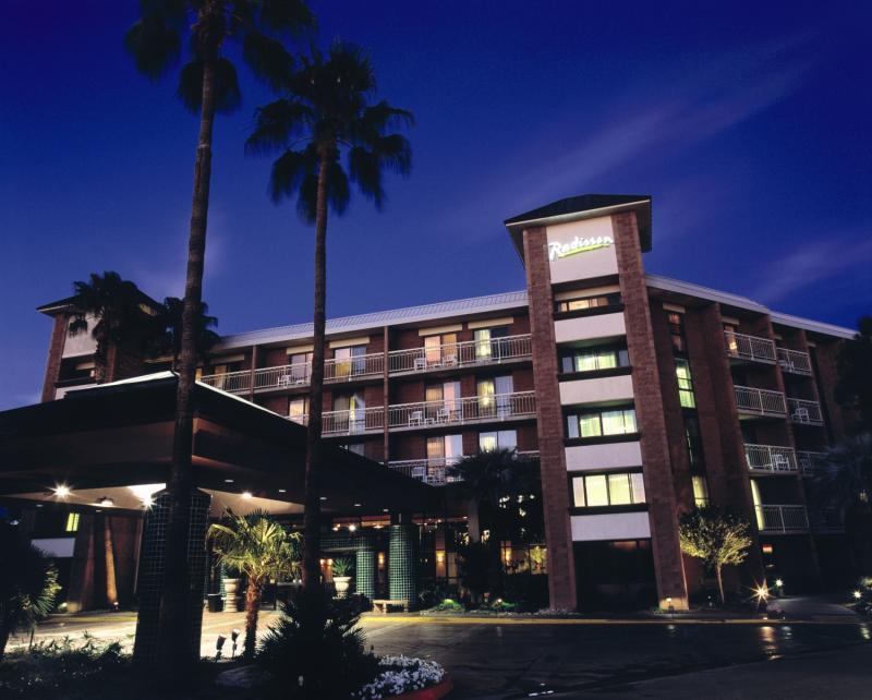 Embassy Suites By Hilton Tucson East Exteriör bild